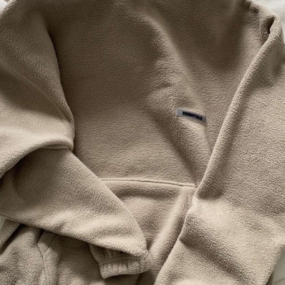 essentials hoodie - Picture 4 of 4